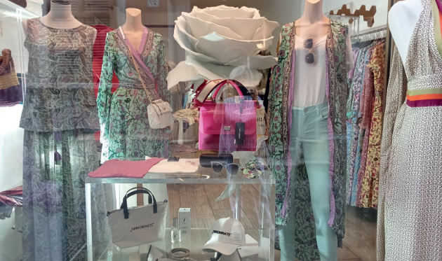 vetrina-stresa-victoria-luxury